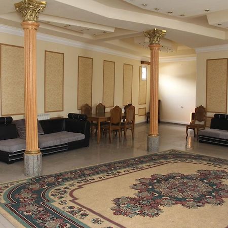 Aratta Hotel Argavand Exterior photo