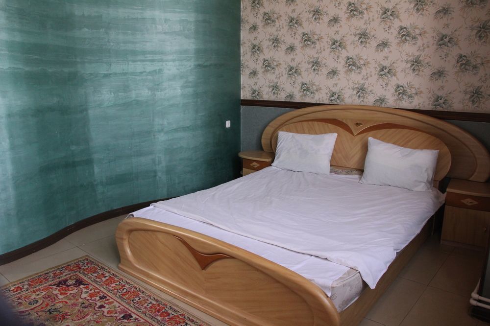 Aratta Hotel Argavand Exterior photo