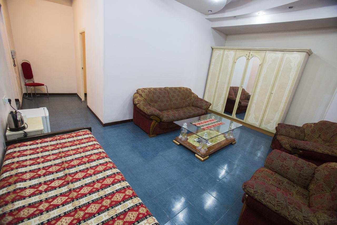 Aratta Hotel Argavand Exterior photo